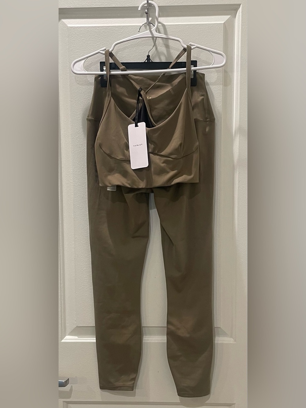 NEW…Varley Set of 2 Always Surrey Sports Bra and High-Waist Leggings - Picture 5 of 8